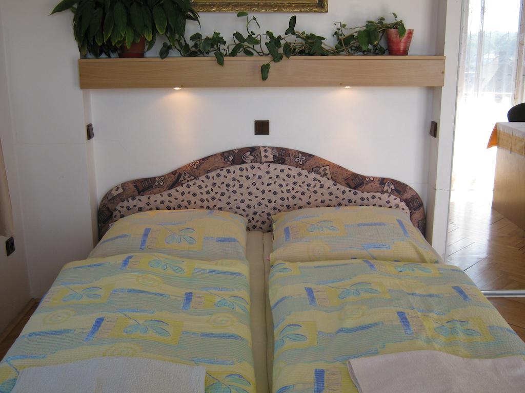 Privat Apartma Ulrych Λίμπερεκ Δωμάτιο φωτογραφία