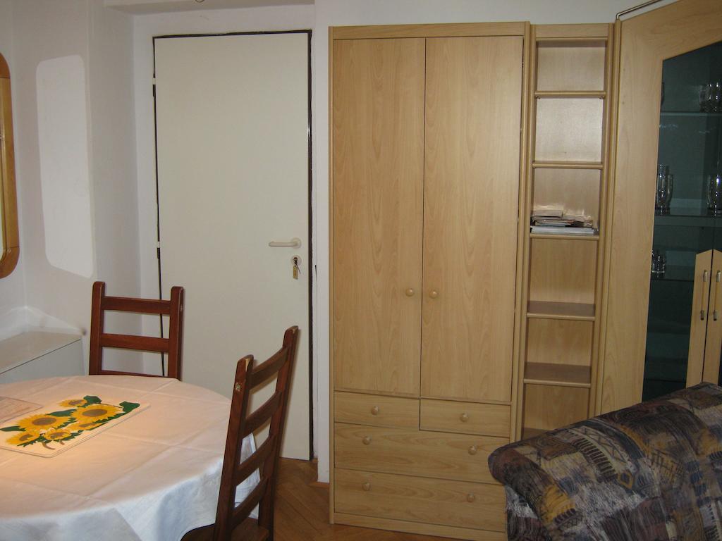 Privat Apartma Ulrych Λίμπερεκ Δωμάτιο φωτογραφία