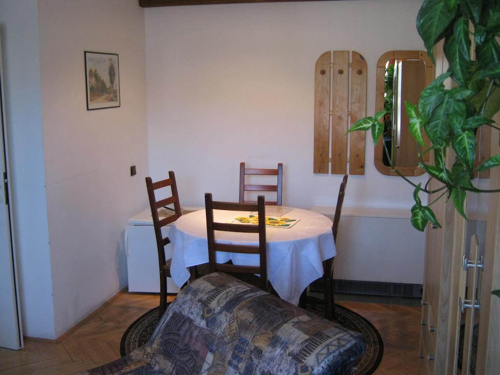 Privat Apartma Ulrych Λίμπερεκ Δωμάτιο φωτογραφία
