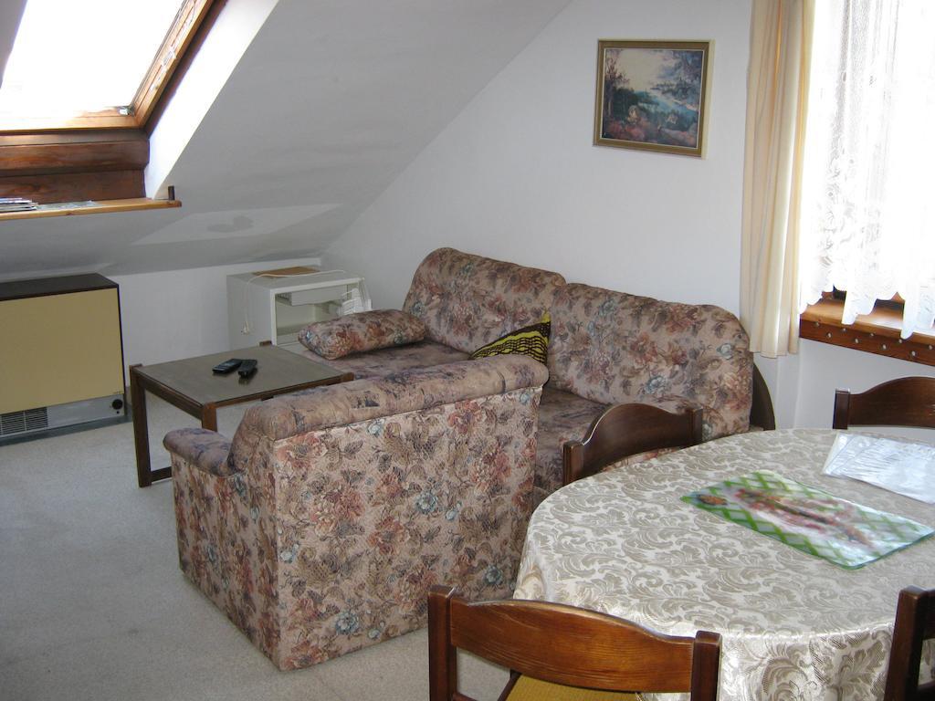 Privat Apartma Ulrych Λίμπερεκ Δωμάτιο φωτογραφία