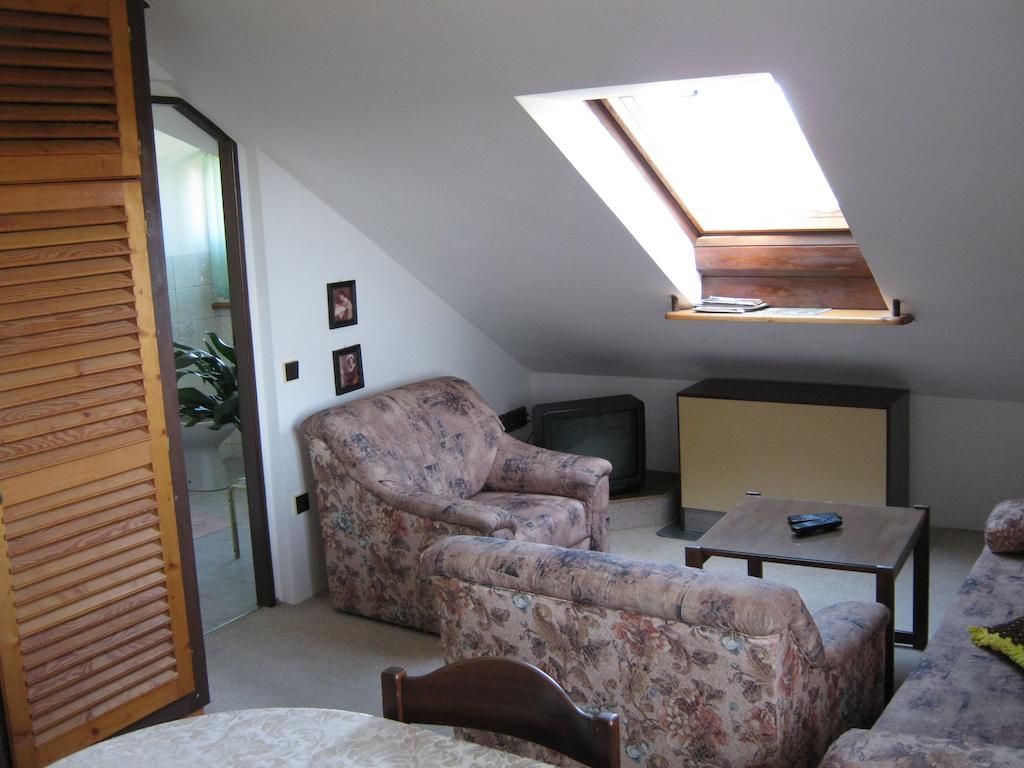 Privat Apartma Ulrych Λίμπερεκ Δωμάτιο φωτογραφία